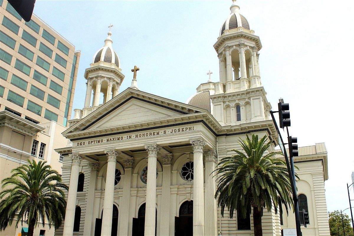 How to Spend a Day in San Jose, California | Cathedral Basilica of St Joseph | Downtown San Jose Attractions