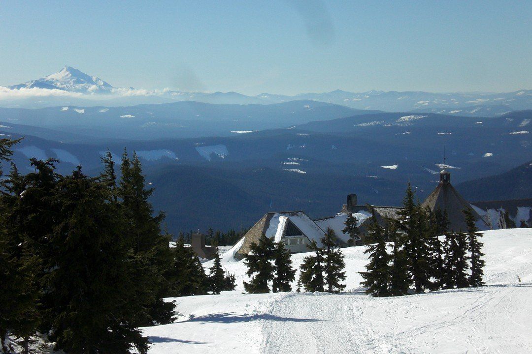 Timberline Lodge Oregon - Snowshoeing in Oregon, Portland in Winter
