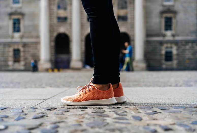11 Of The Best Travel Sneakers For Women | HuffPost Life