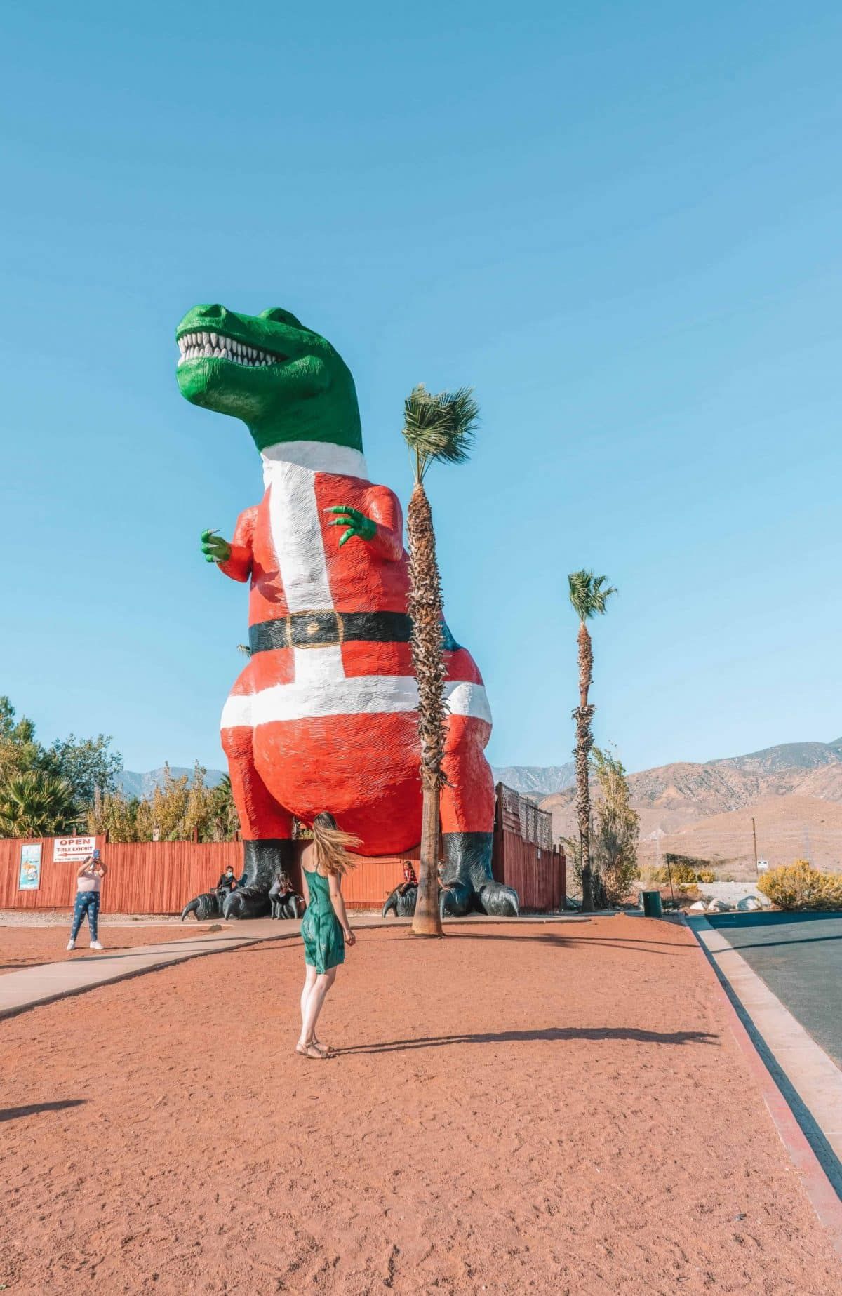 Cabazon dinosaurs roadside attraction near Palm Springs