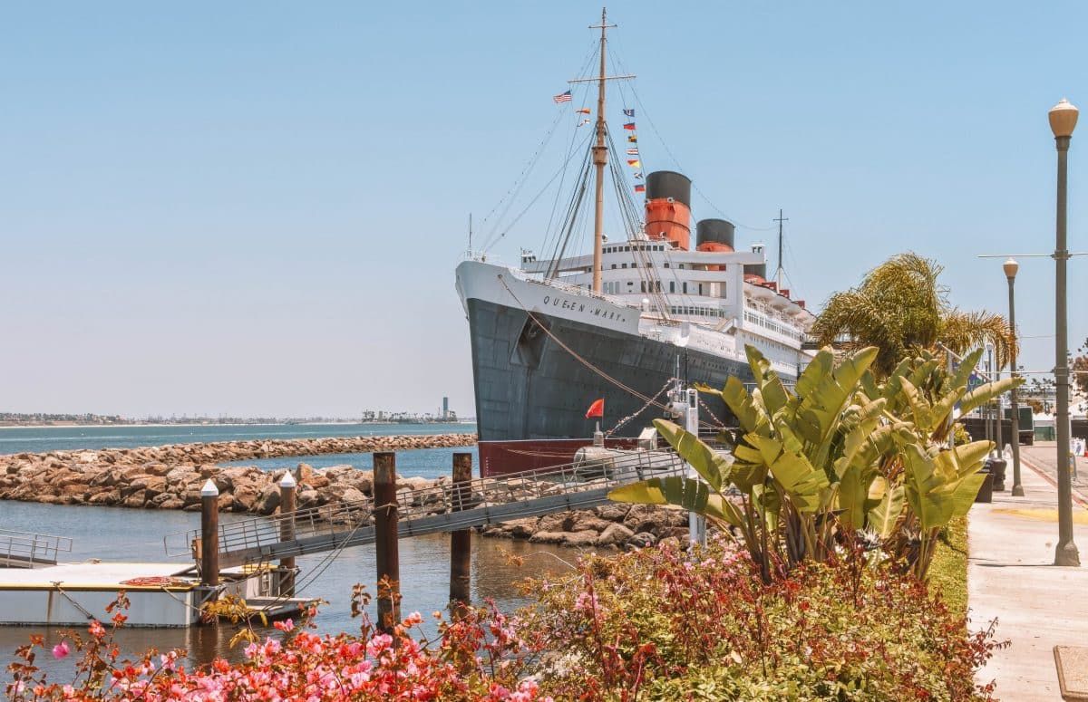 the queen mary hotel in long beach