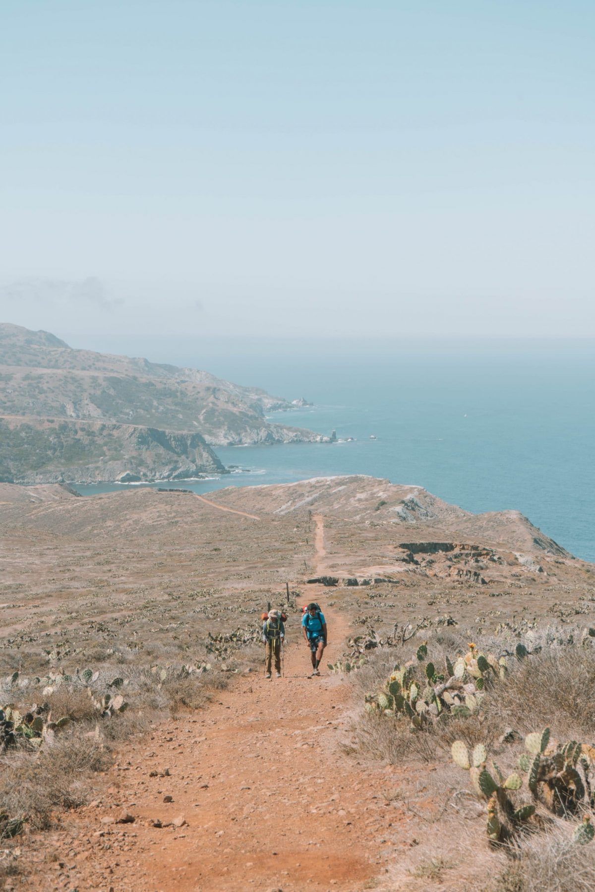 hiking the trans-catalina trail in southern california