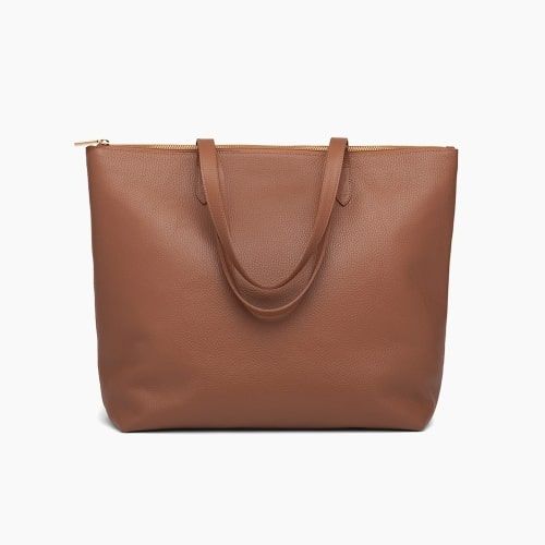 Product photo for the Cuyana Classic Zipper Tote.