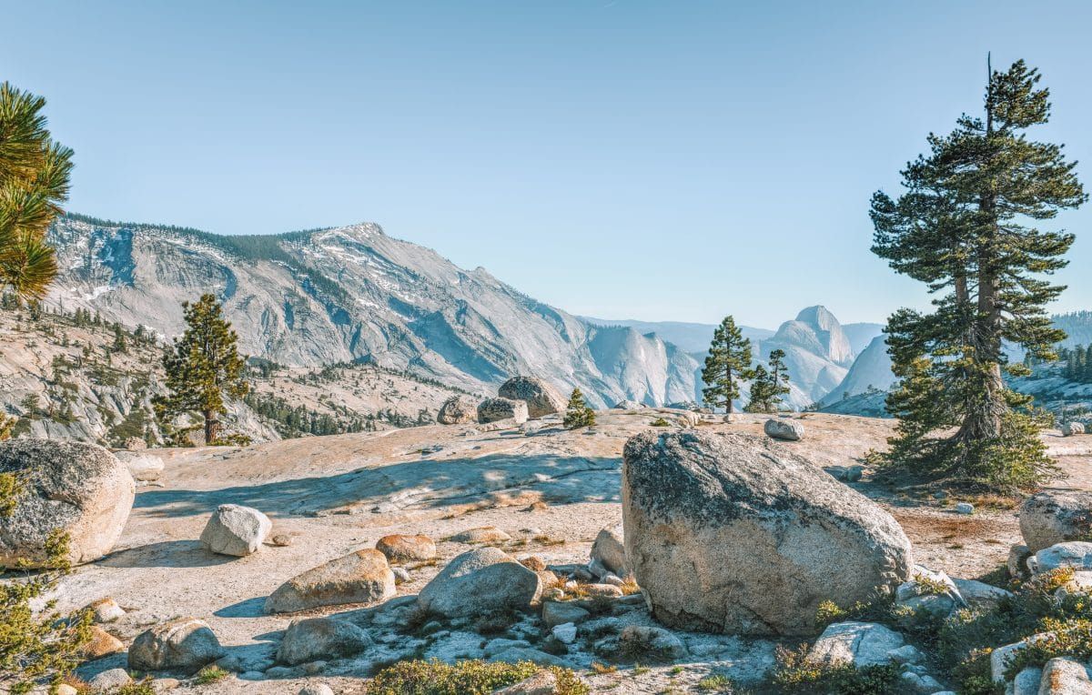 Scenic yosemite viewpoint - Olmstead point