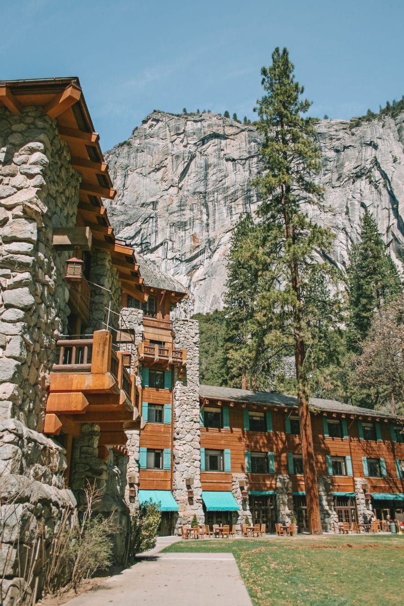 Accommodation Inside and Outside the Yosemite National Park