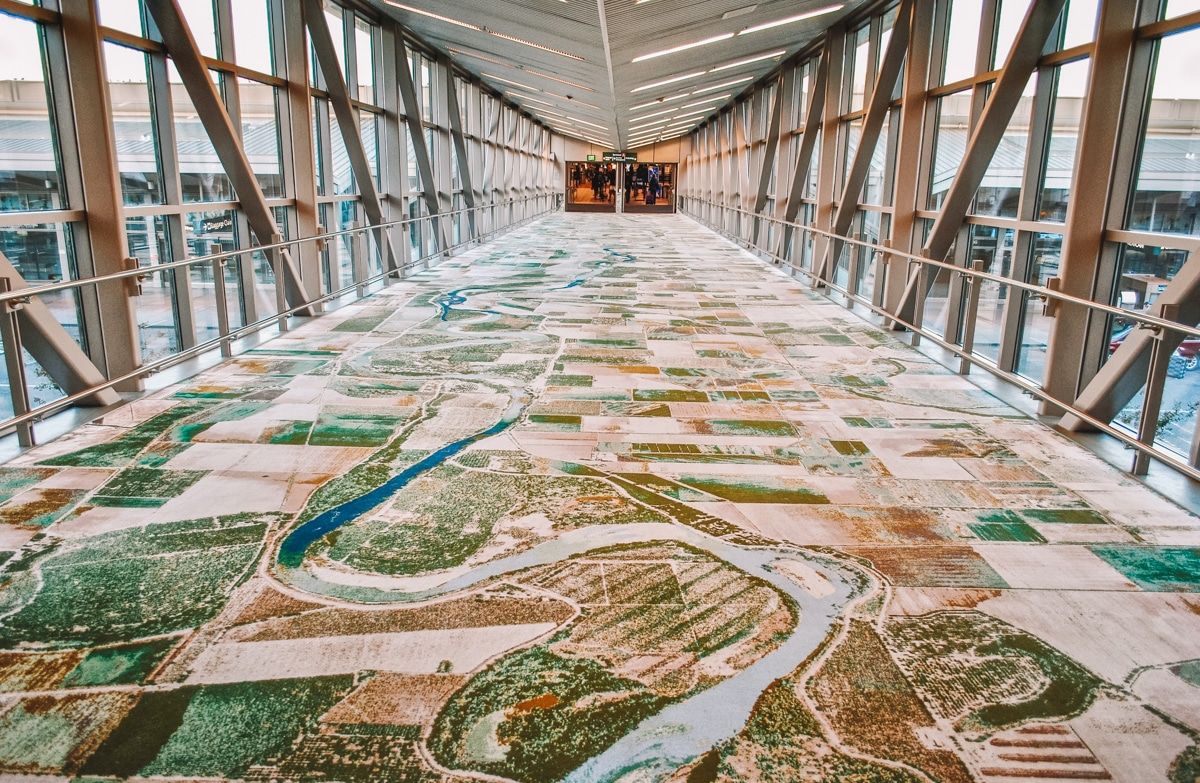 Wool Carpet in Sacramento International Airport