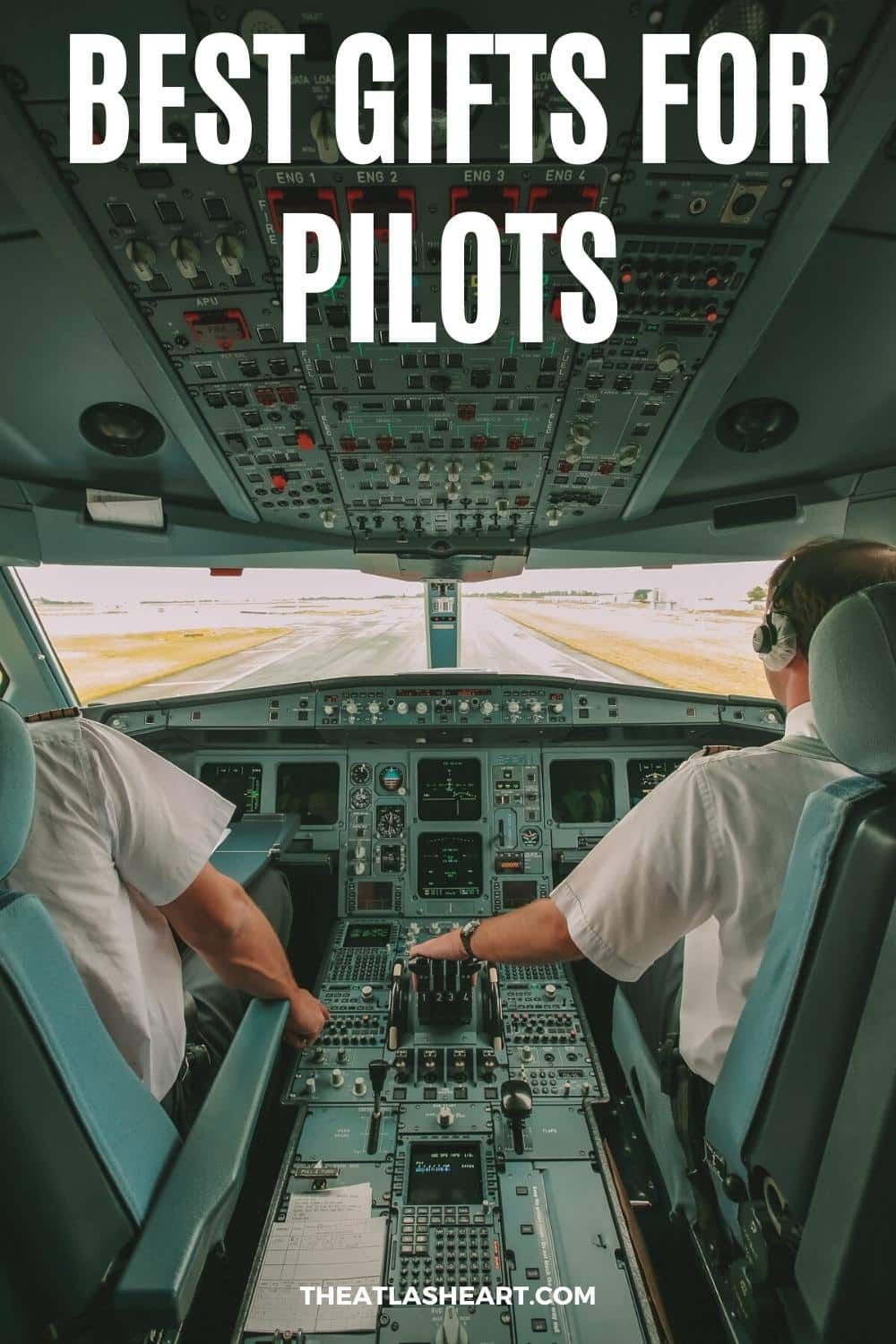 35 Best Gifts for Pilots [At Every Stage of Their Career]