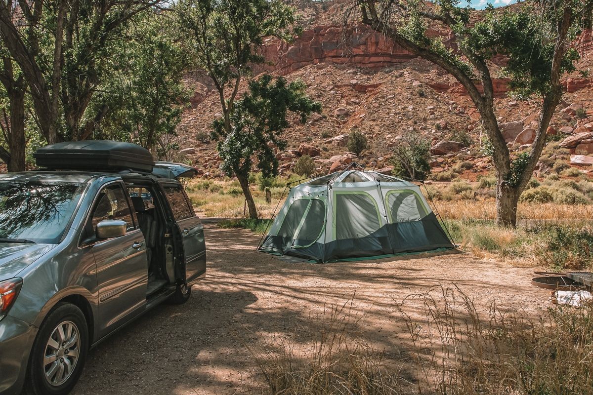 Buying Guide: How to Choose the Best Tent With an AC Port