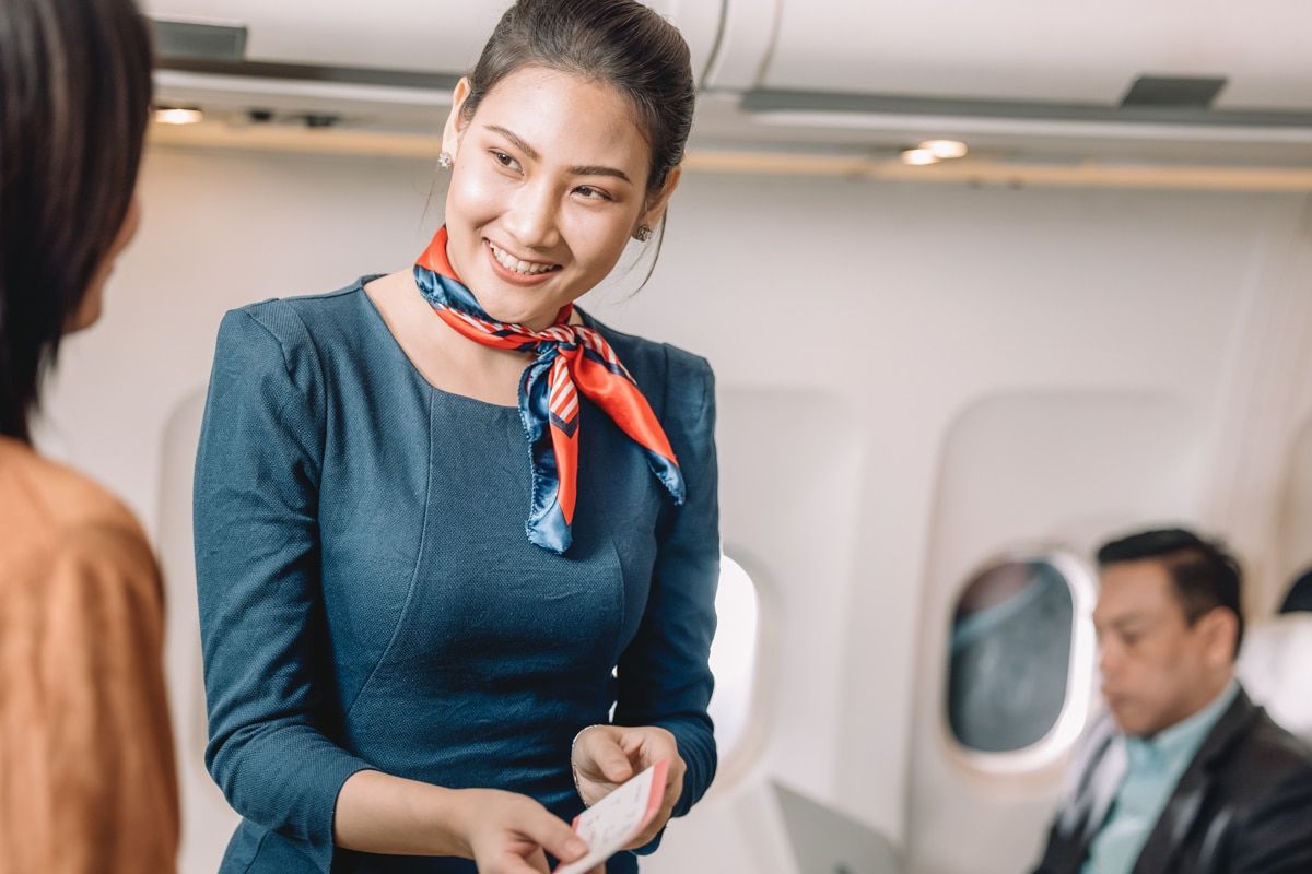 Can you give gifts to flight attendants? And should you?